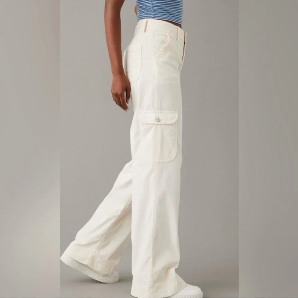 American Eagle Outfitters cream Corduroy pants